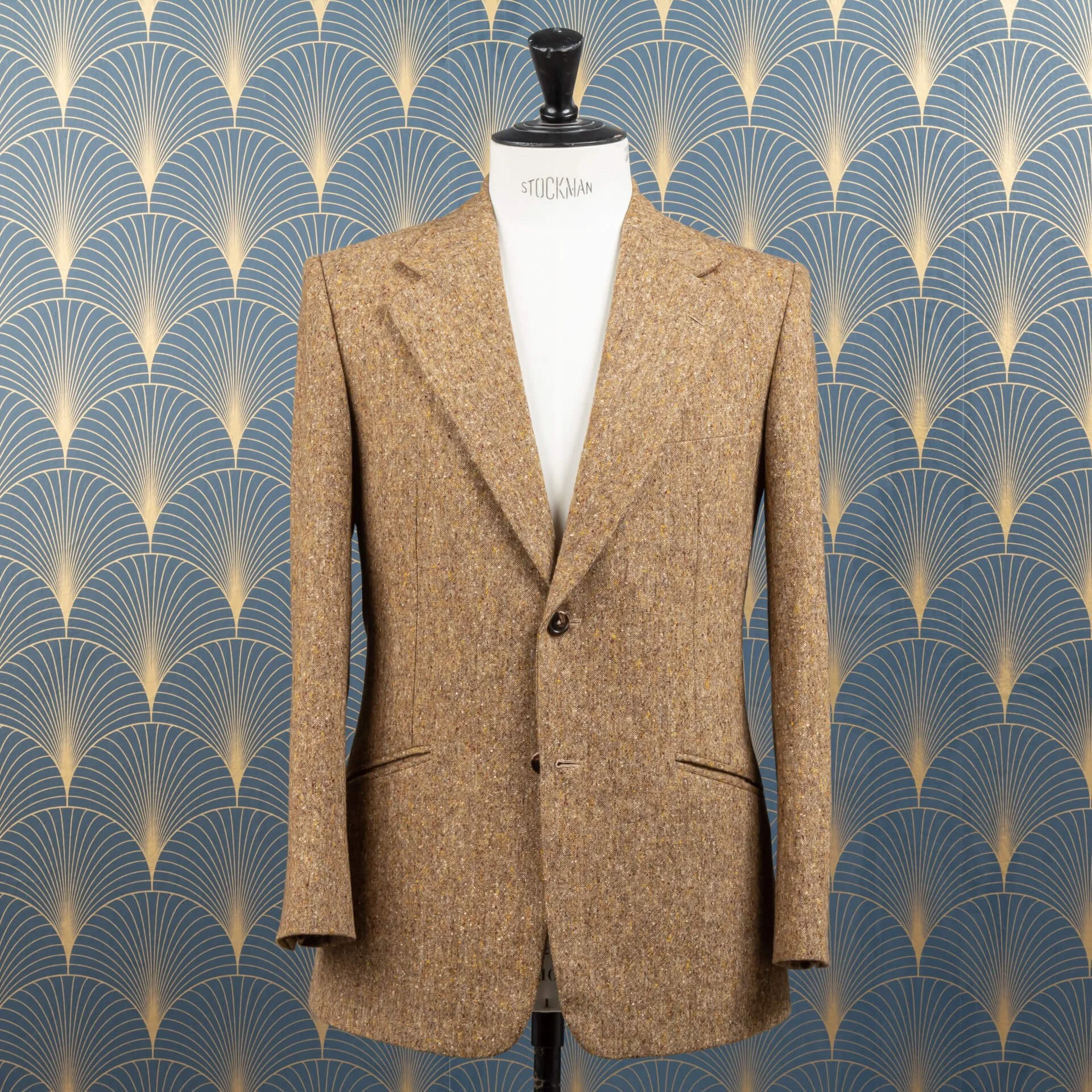 MARKAWARE 別注カシミアDonegal Tweed Blazer The Story Behind a Donegal Tweed Jacket: Craftsmanship, Tradition